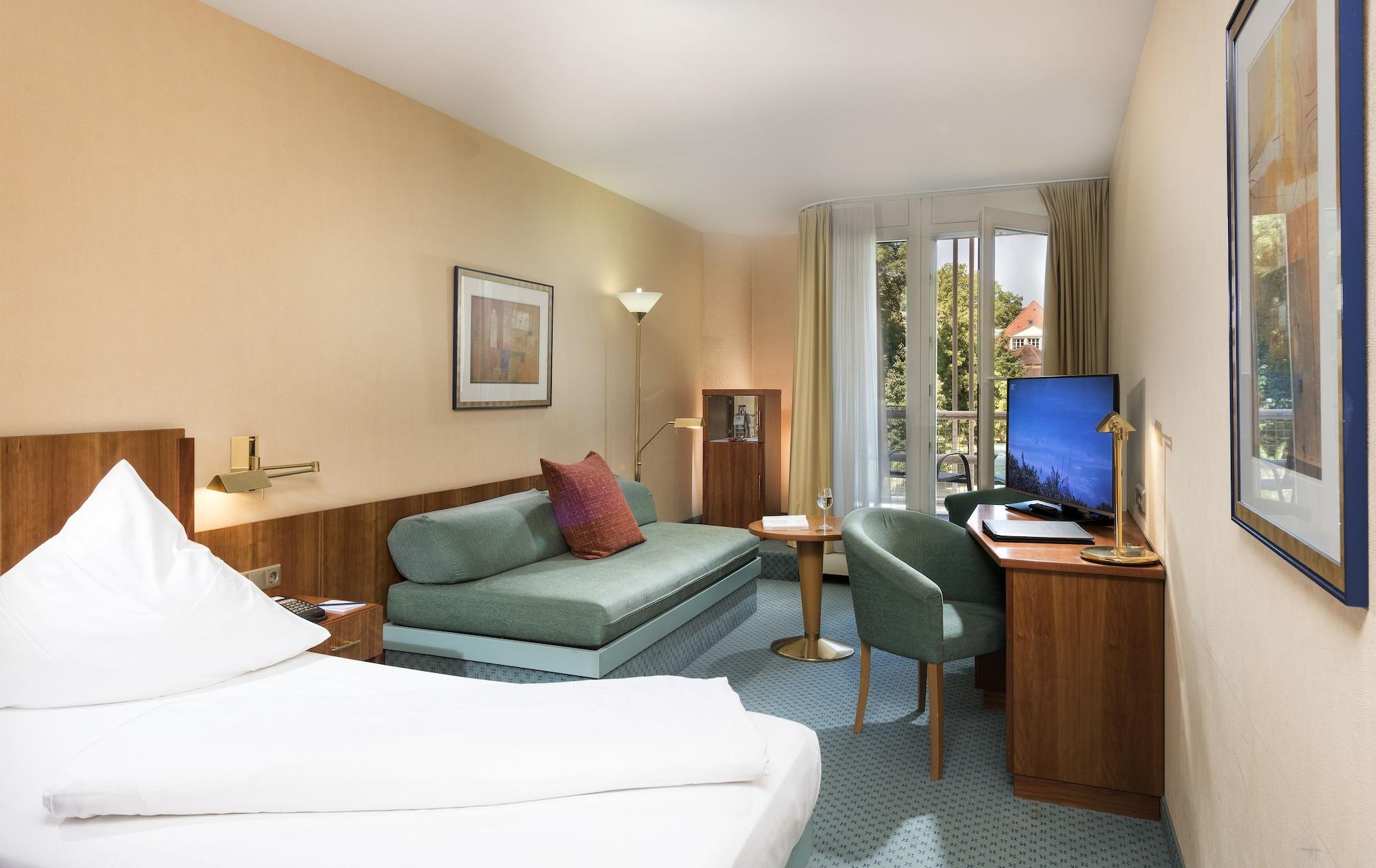 Best Western Premier Parkhotel Бад-Мергентгайм Екстер'єр фото